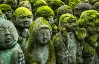 Pack Ume Japon traditionnel Statues traditionnelles au Japon – voyage culturel et spirituel au Japon